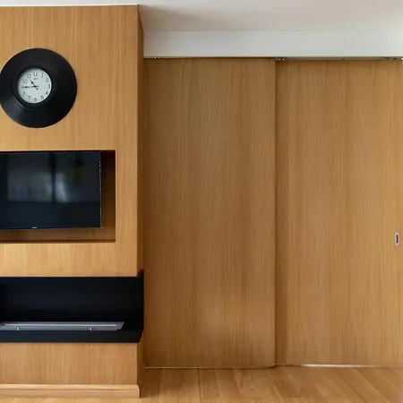 Miejska Cisza Urban Silence Apartamento